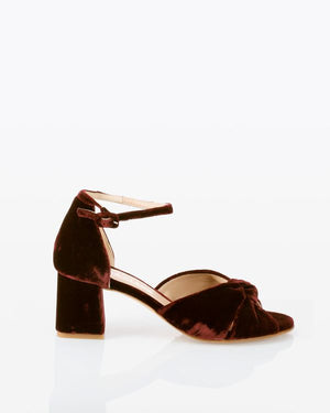 Cocktail sandal in velvet