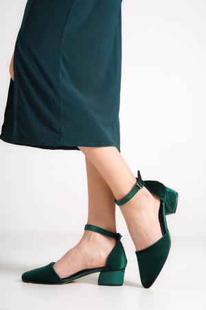 GREEN VELVET SHOES