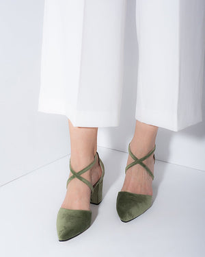 Green velvet wedding shoes