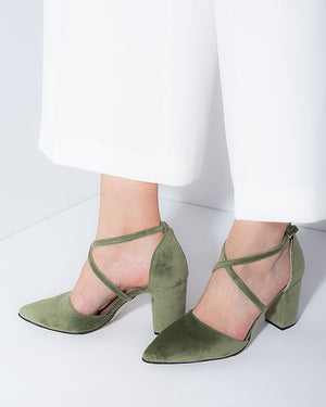 Green velvet wedding shoes